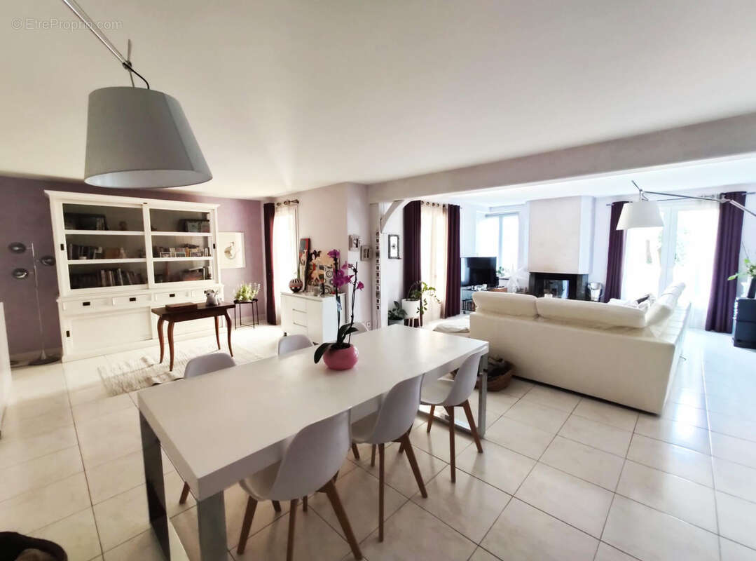 Maison à MEUNG-SUR-LOIRE