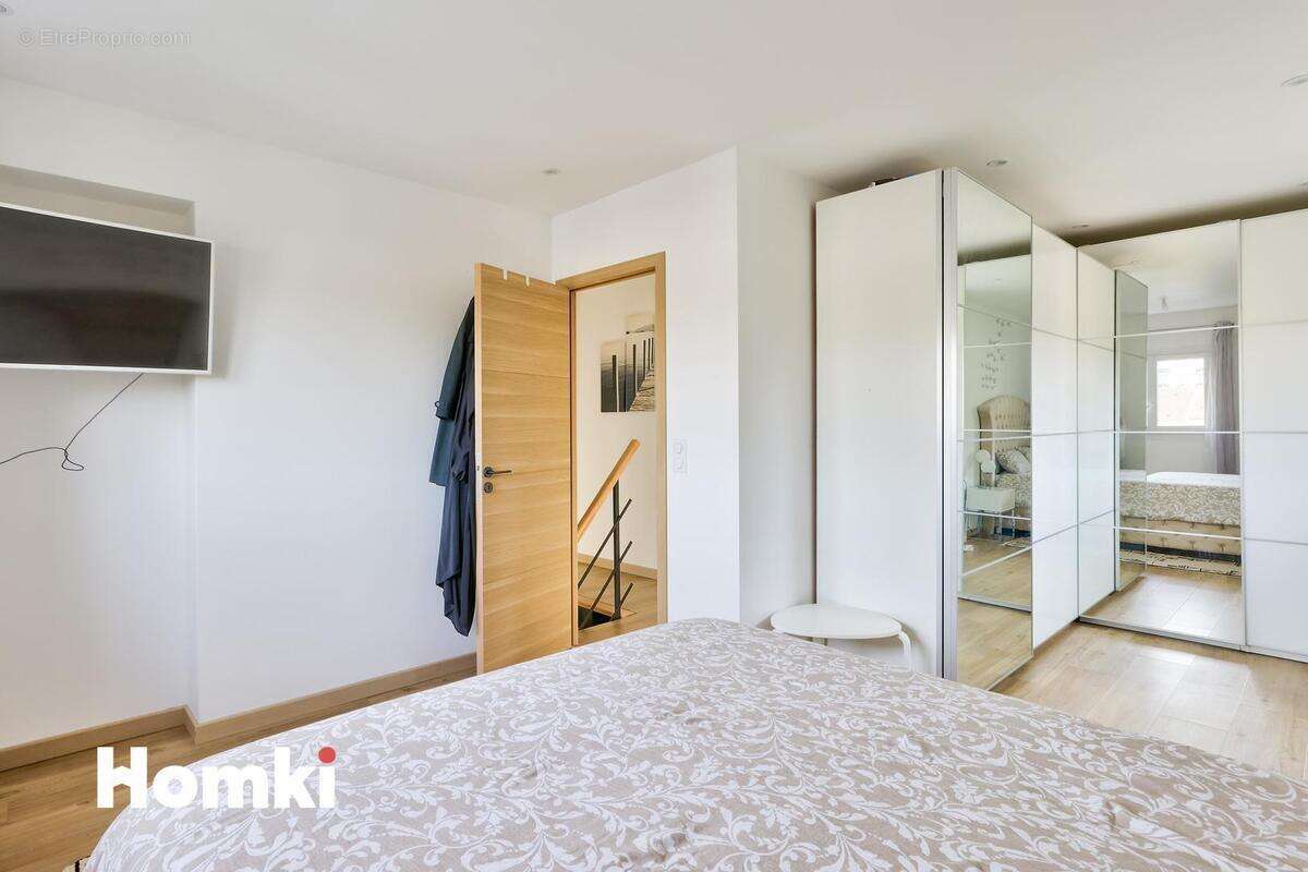 Maison à FONTENAY-LE-FLEURY