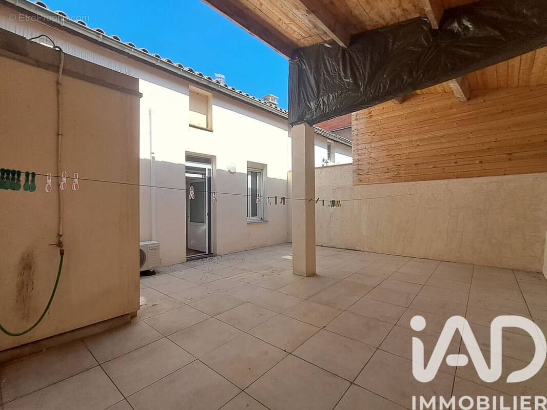 Photo 1 - Maison à LEZIGNAN-CORBIERES