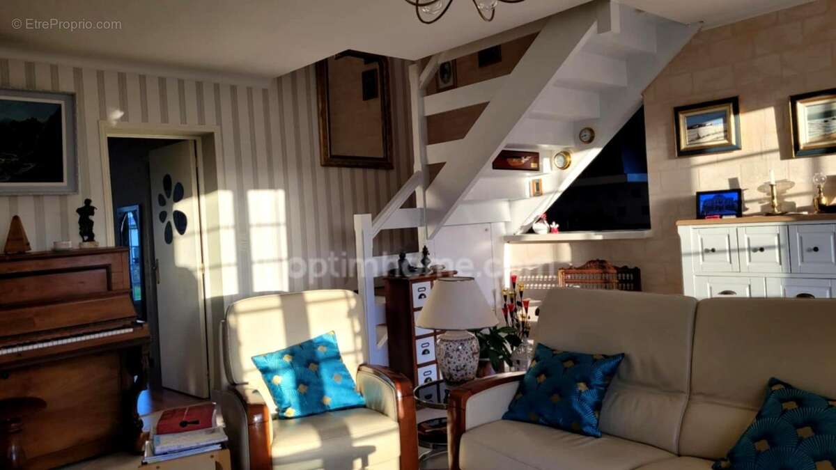 Maison à vendre 5 pièces THEIX NOYALO 56450 Morbihan Bretagne Sud - photo 10
