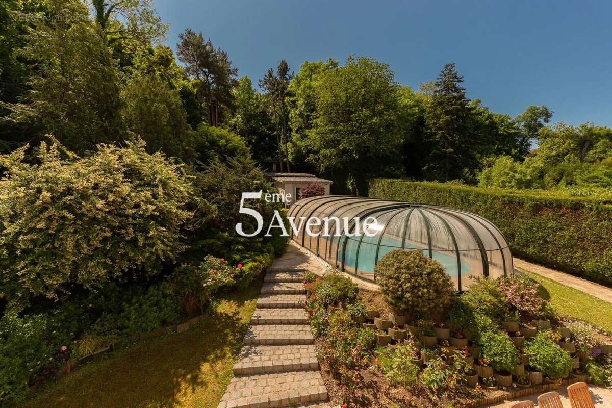 Maison à LAGNY-SUR-MARNE