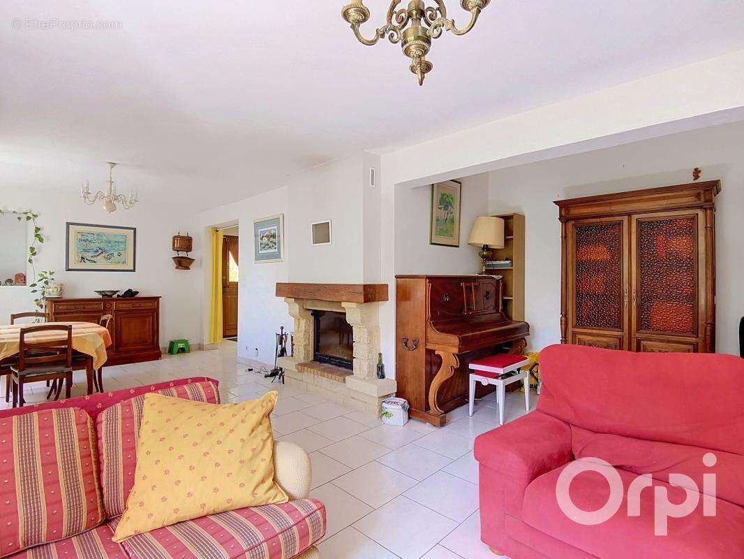 Toulon Ouest (83200) Maison Type 6 de 147 m² quartier l'Escaillon - photo 4