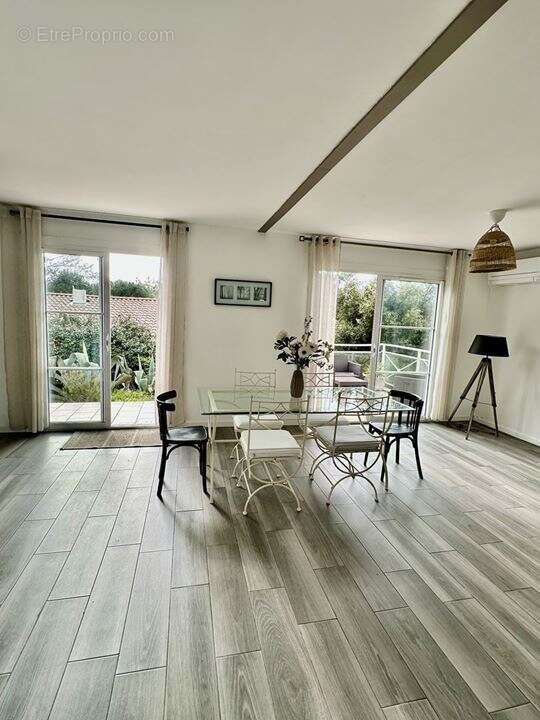 Maison 90 m² à Soulac-Sur-Mer  - photo 4