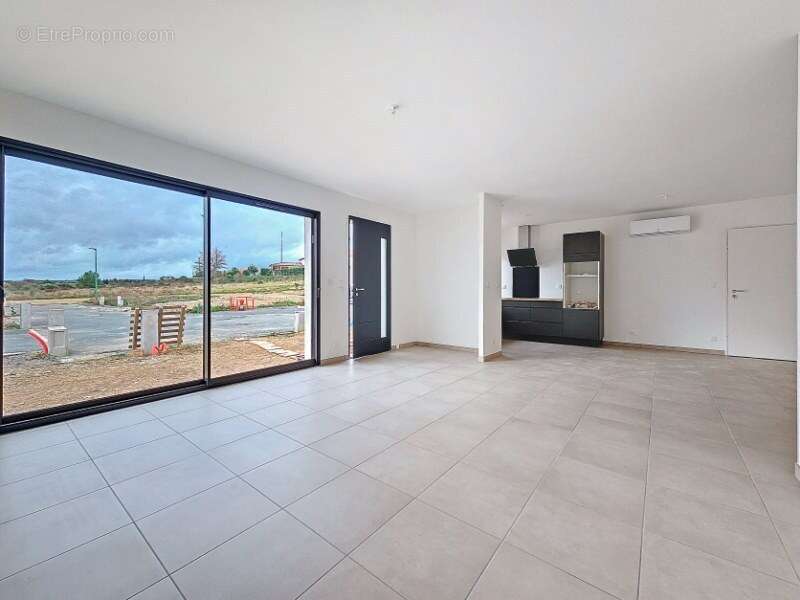 Maison à BIZE-MINERVOIS