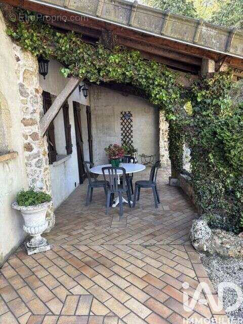 Photo 2 - Maison à COULOMMIERS