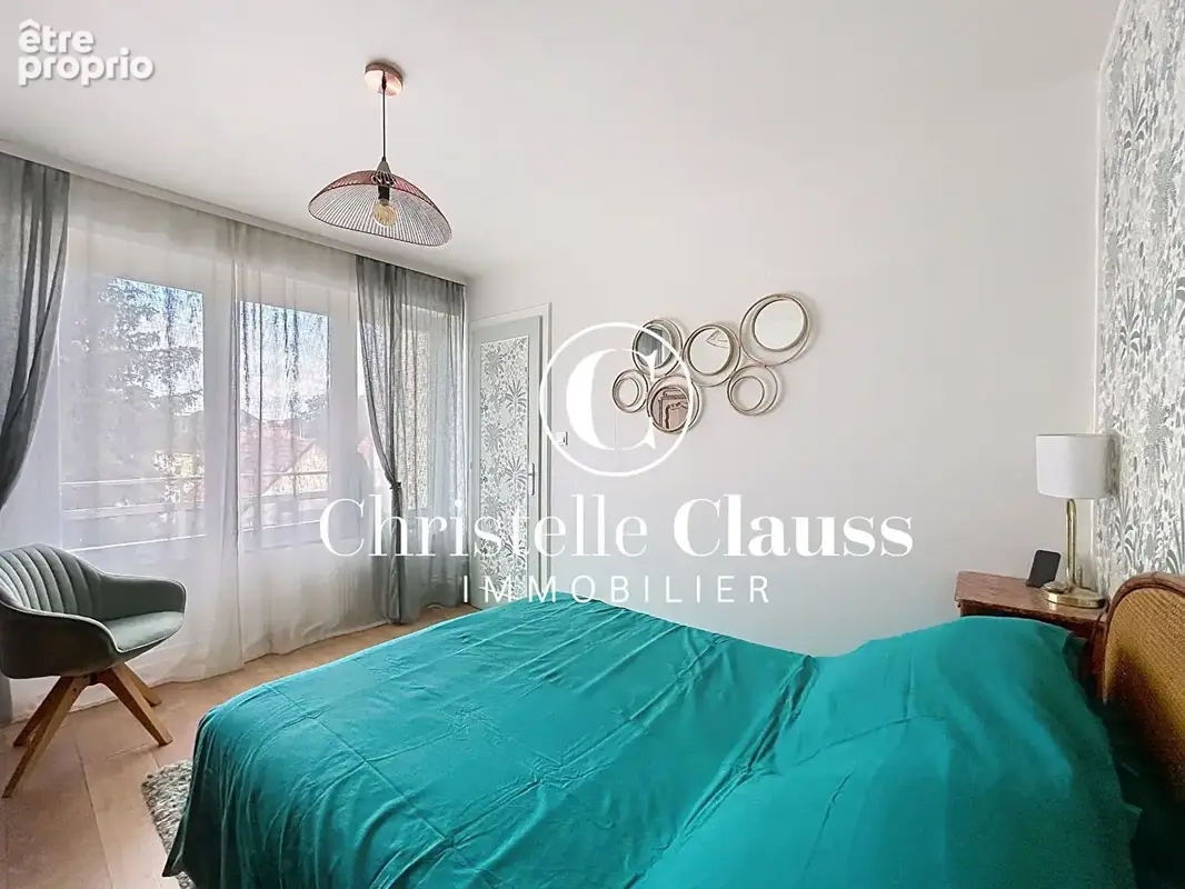 Appartement avec 3 terrasses, garage et cave - photo 11