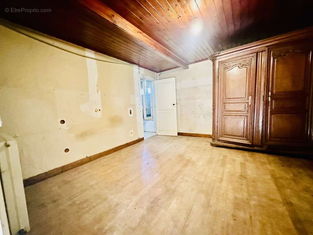 Maison à LAMONZIE-SAINT-MARTIN