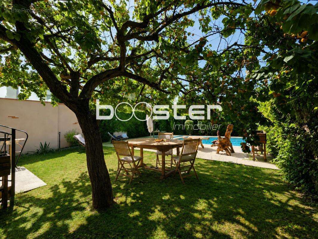 Cœur Côte Pavée – Belle maison familiale 5 chambres avec jardin & piscine - photo 6