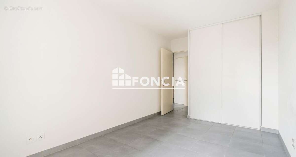 Appartement T3 de 65 m² avec terrasse de 15 m² et box – Résidence récente de standing - photo 5
