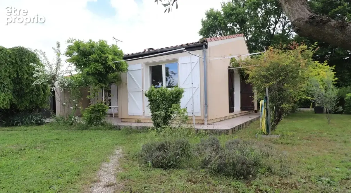 Maison à BERNIS