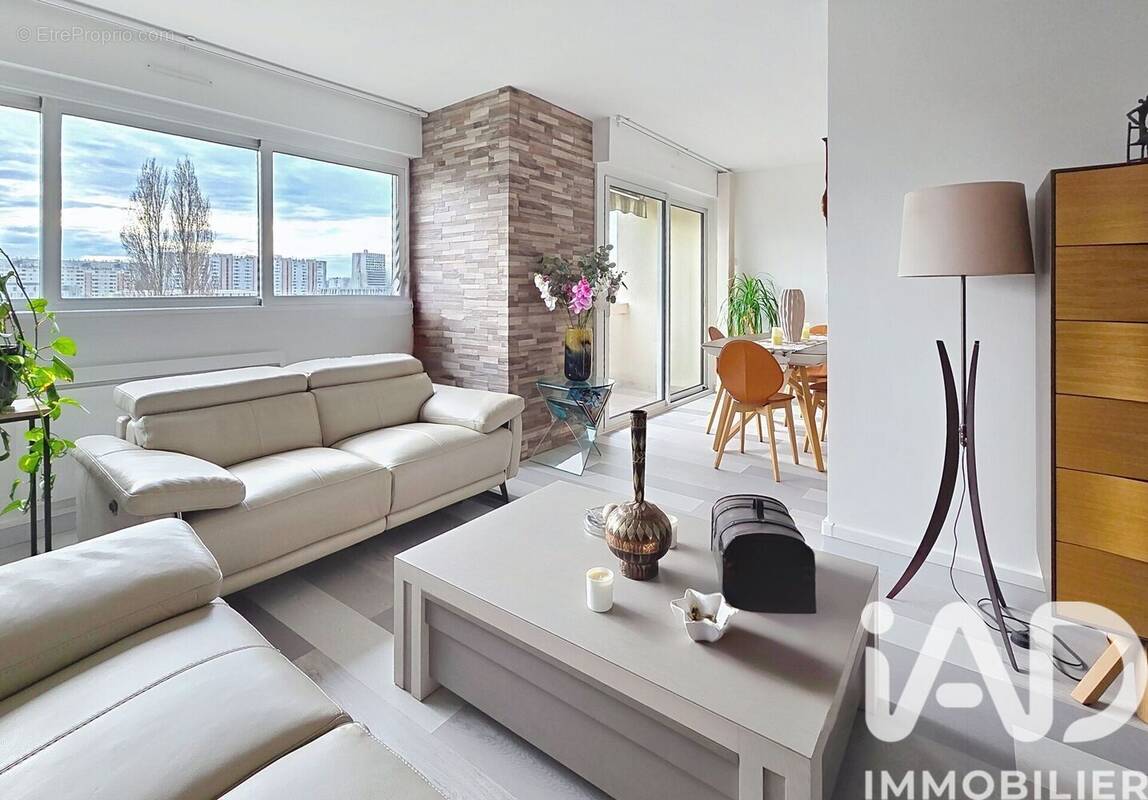 Photo 1 - Appartement à LE BOUSCAT