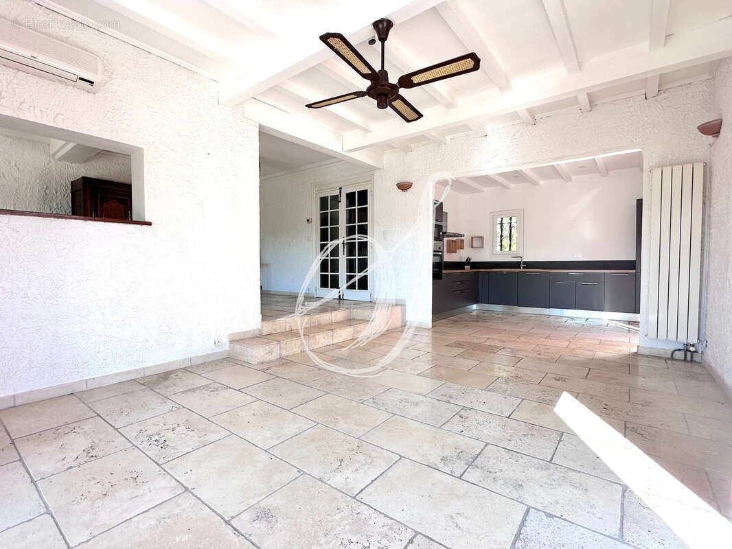 Maison à SAINT-GEORGES-D&#039;ORQUES