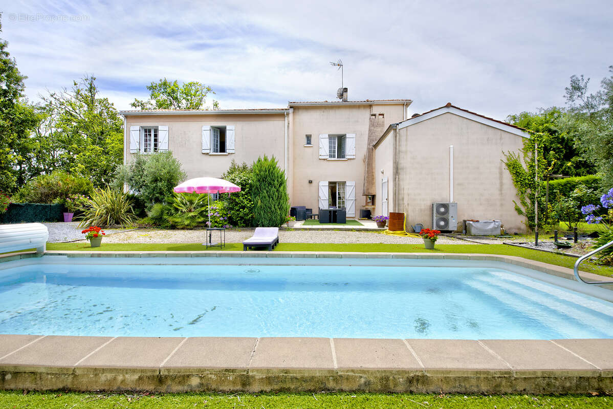 Maison à AUDENGE