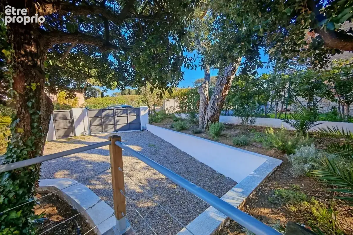 Les issambres – prestations haut de gamme – jardin privatif – piscine – aperçu mer - photo 9