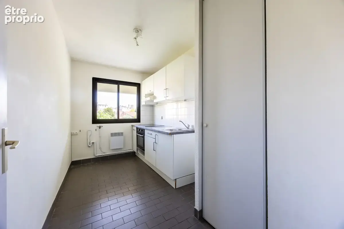 Appartement Quartier Fondaudége T3 parking, balcon, ascenseur - photo 5