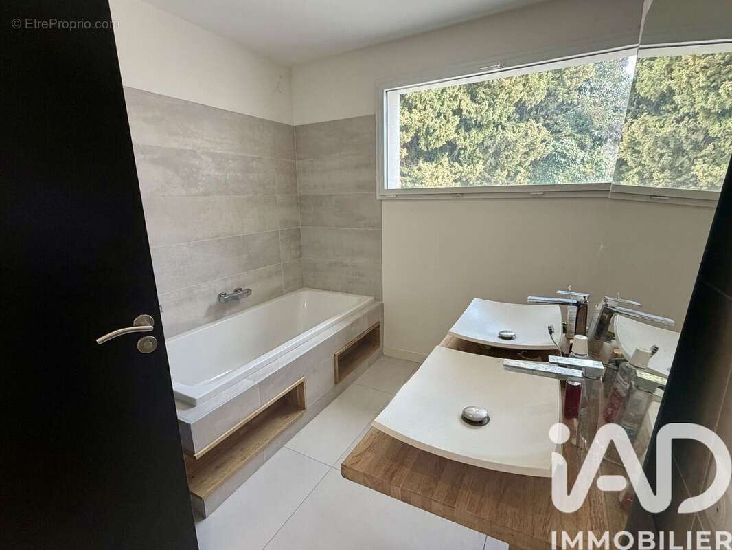 Photo 5 - Maison à MONTELIMAR