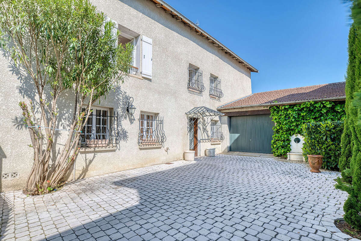 Maison à MIONS