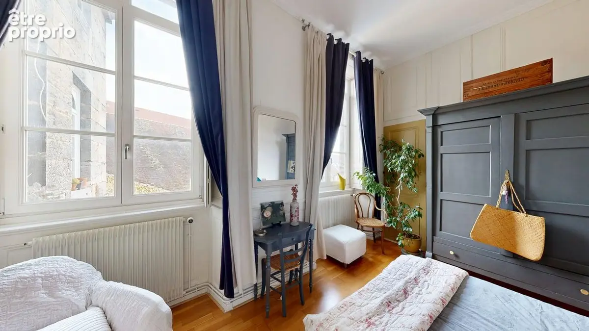 En exclusivité quartier Préfecture : très bel appartement ancien de 120 m2. - photo 4
