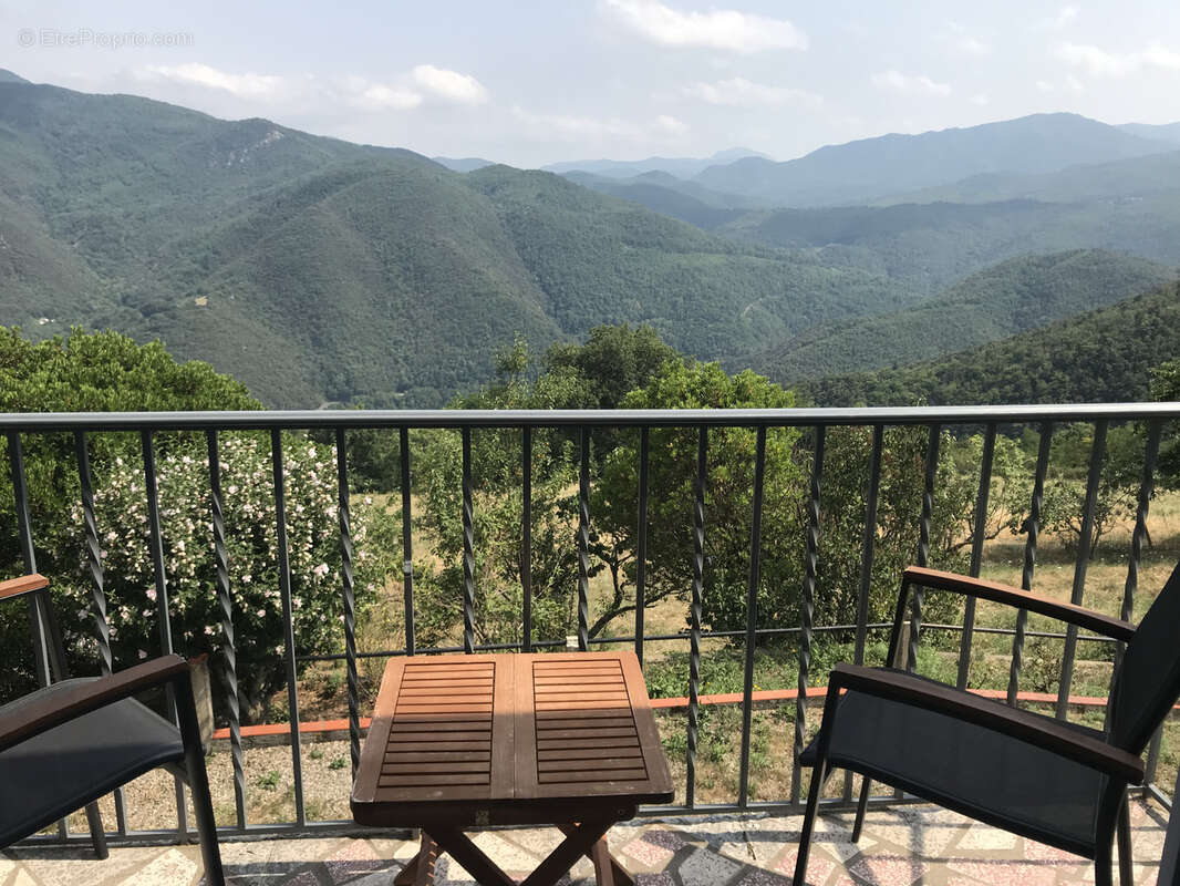 Maison à MONTFERRER