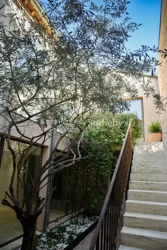 Maison de charme avec piscine au cœur de Maussane-les-Alpilles - photo 10