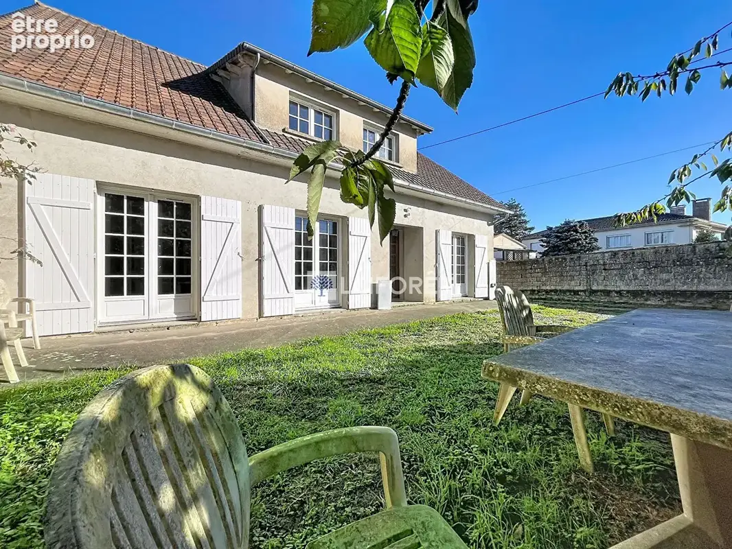 Maison Parthenay 7 pièces jardin terrasse - photo 26