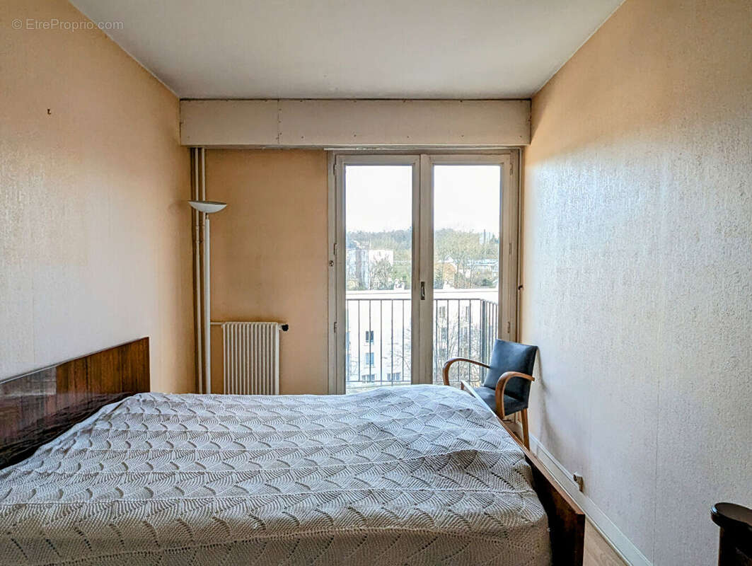 Appartement à CHAVILLE