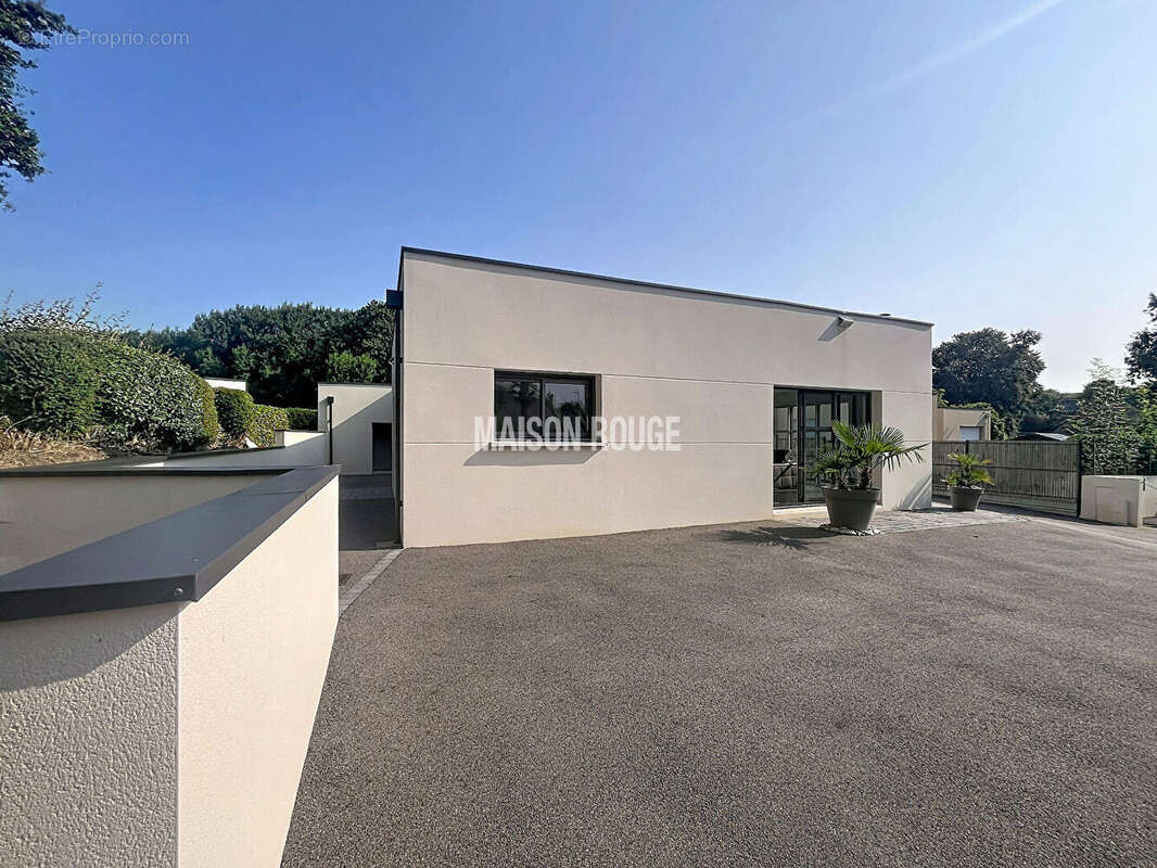 Contemporaine - plain pied -  Lannion - photo 16