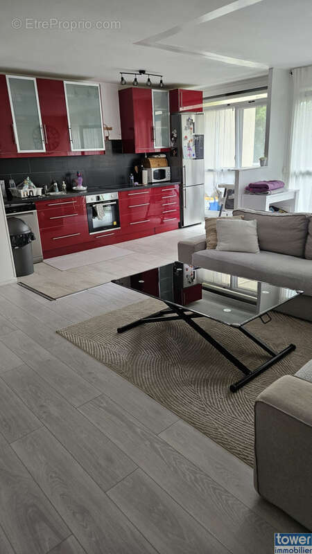 Appartement à CHENNEVIERES-SUR-MARNE