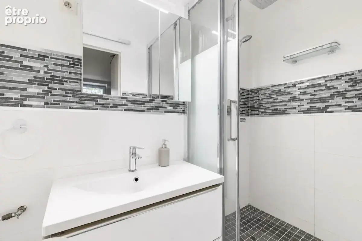 Maison de 10 pièces de 228 m² à Sarcelles - photo 19