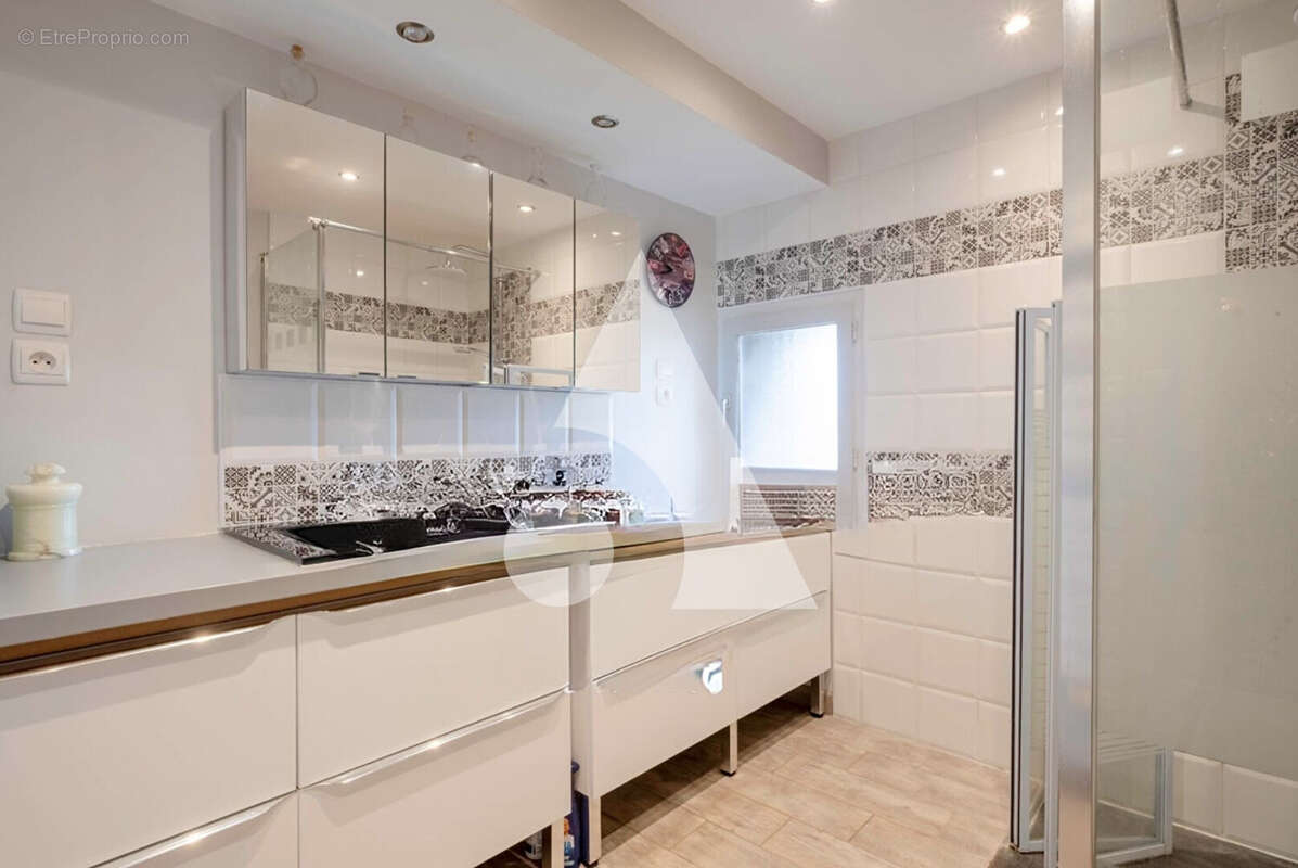 Maison à CHERMIGNAC