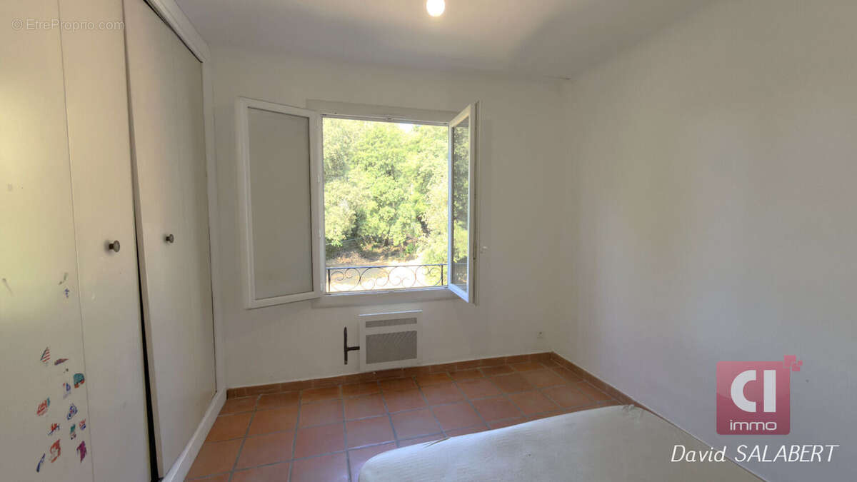 Maison d'exception à vendre à Brignoles - 7 pièces, piscine et grand terrain - photo 10