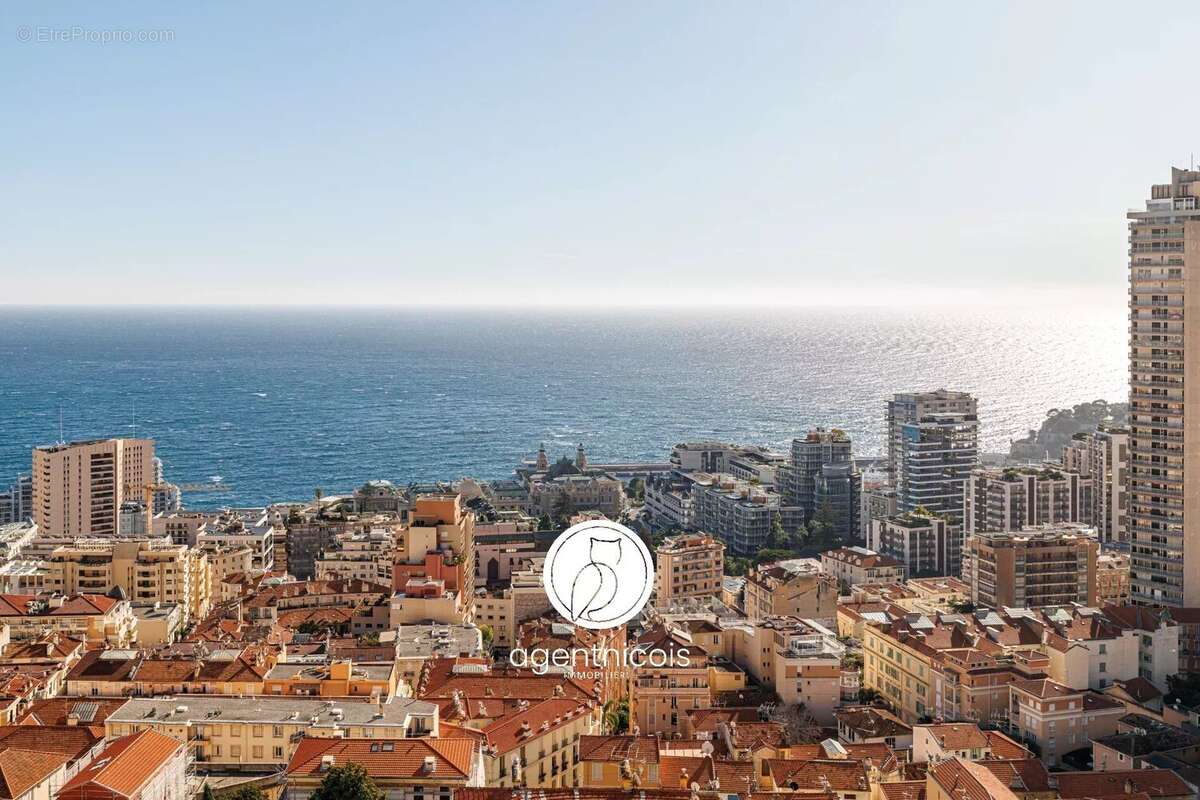 Appartement à BEAUSOLEIL