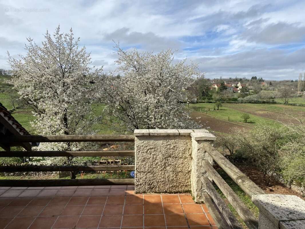 Maison à LIMOGNE-EN-QUERCY