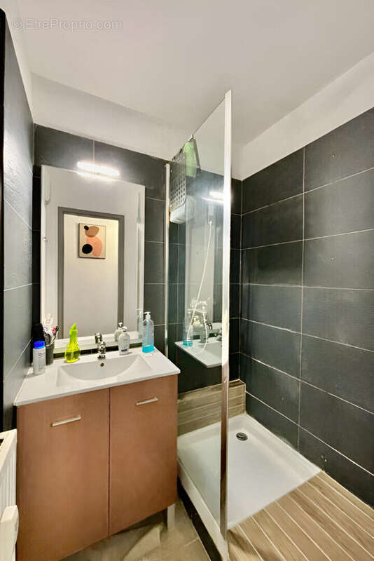 Appartement à RILLIEUX-LA-PAPE