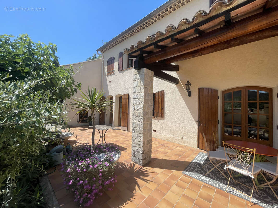 Maison à VAISON-LA-ROMAINE