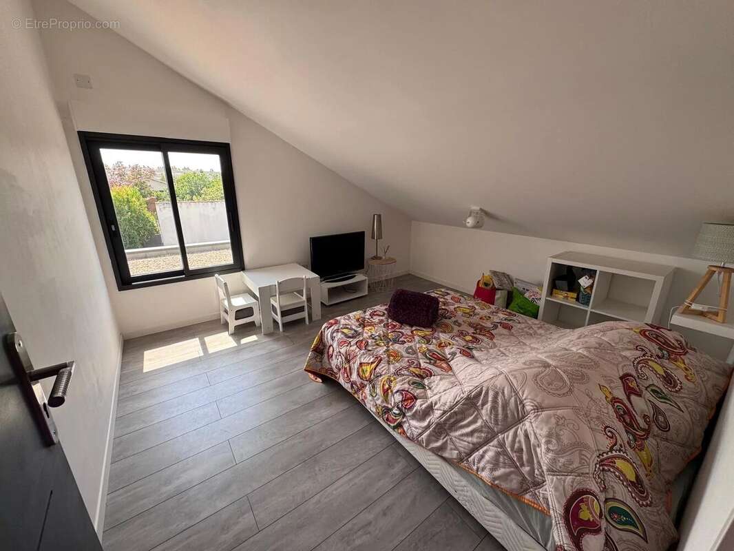 Maison en plein centre de Saint-Sulpice – Sans frais d'agence - photo 8