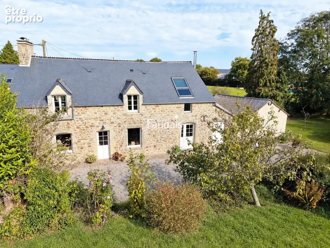 Maison 4 pièces 98 m² à vendre à Magneville (50260) - photo 1