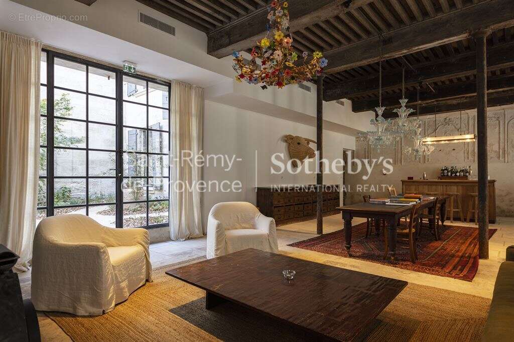 Maison à SAINT-REMY-DE-PROVENCE