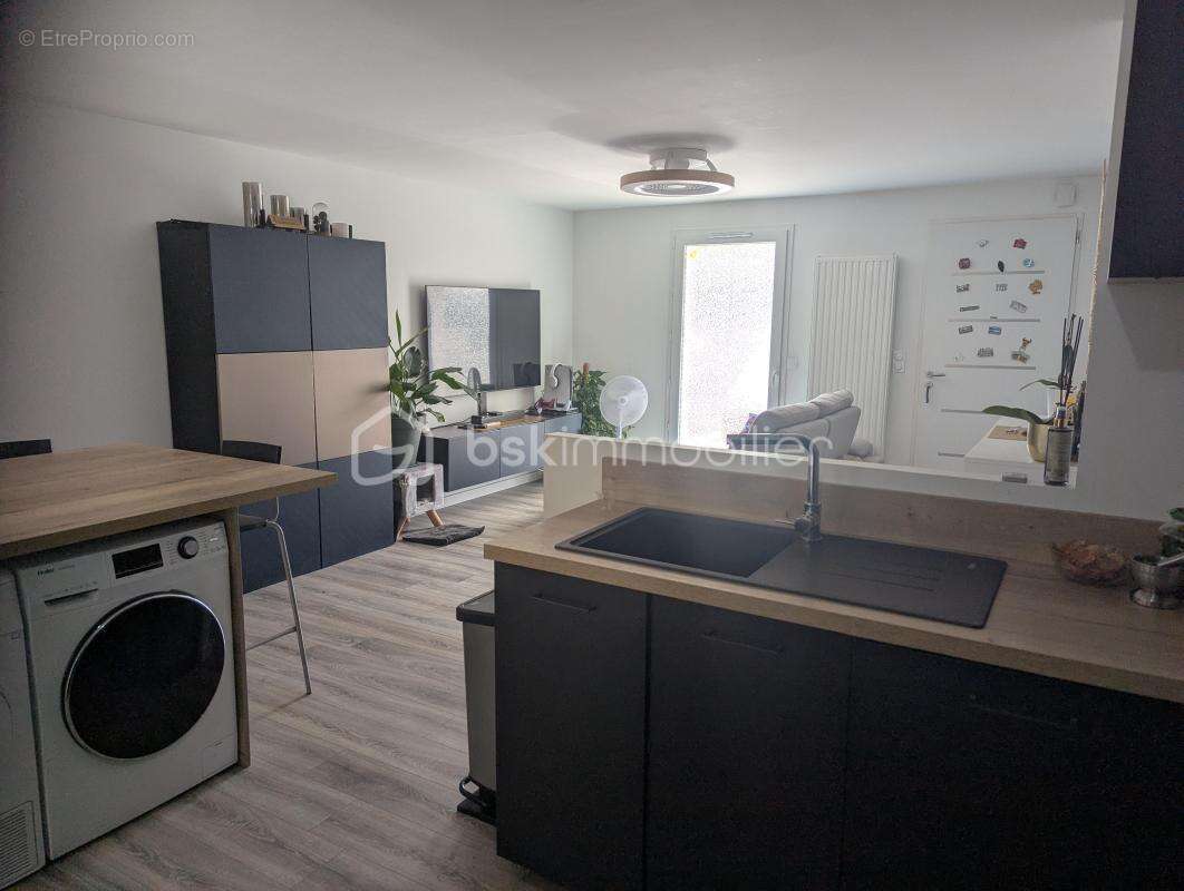 Maison 86 m² à Camps-Sur-L'isle  - photo 3