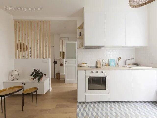 Appartement à VILLENEUVE-LA-GARENNE