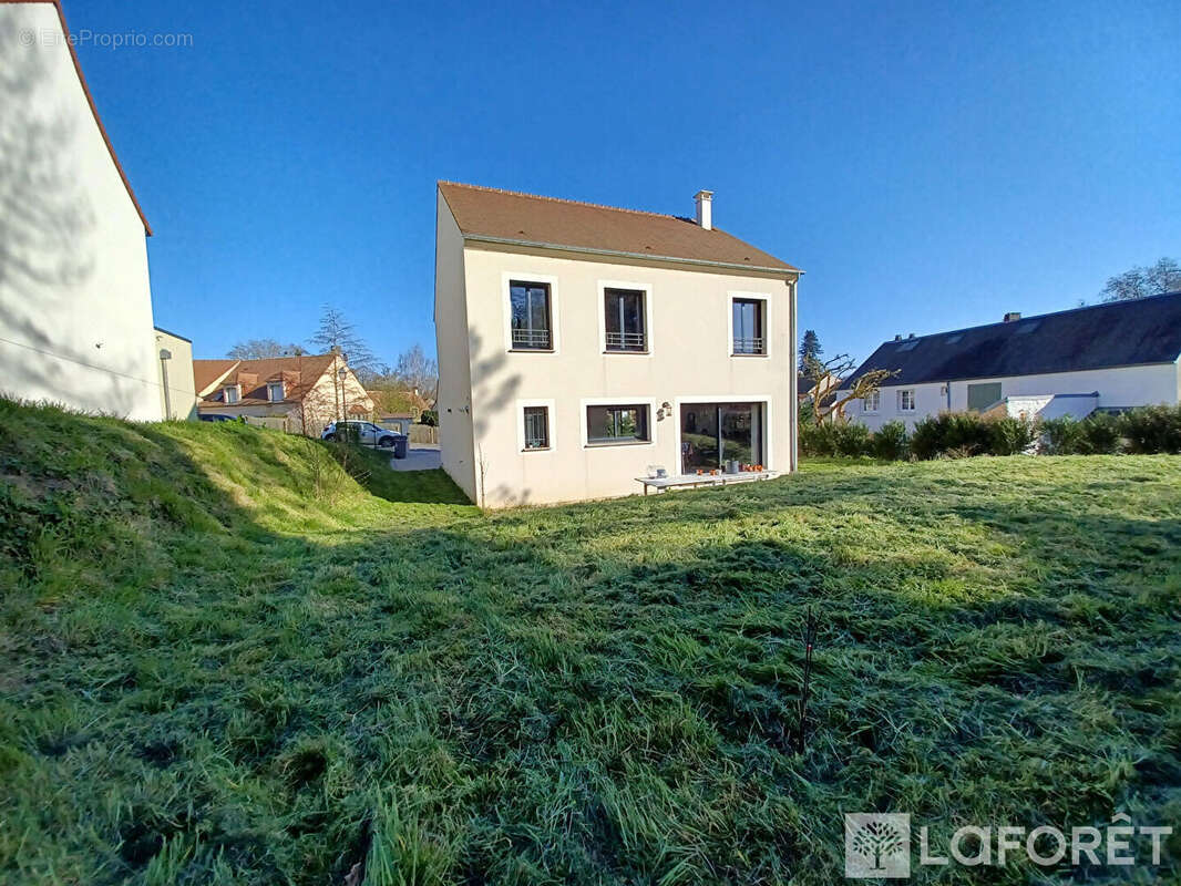 Maison Saint Remy Les Chevreuse 6 pièces 122 m2 - photo 13