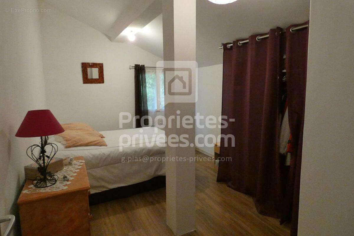 Maison à MERCUES