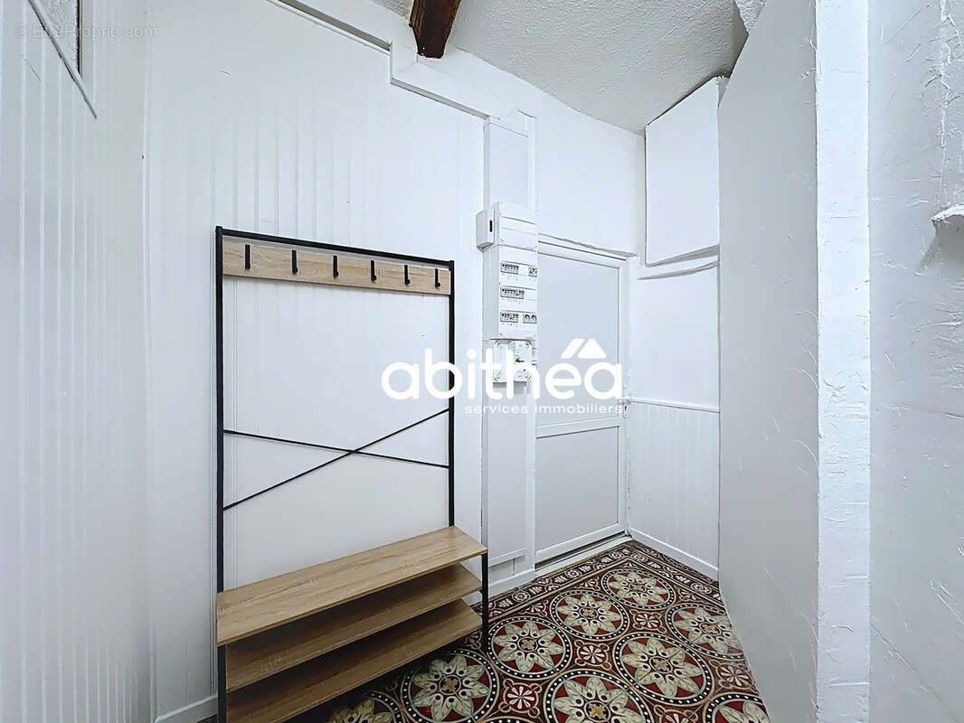 Appartement à THEZAN-LES-BEZIERS