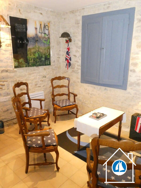 pièce à vivre - Maison à ARROMANCHES-LES-BAINS