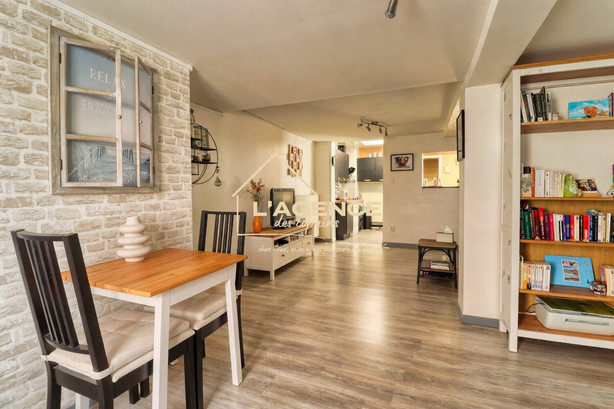 Maison à HAZEBROUCK