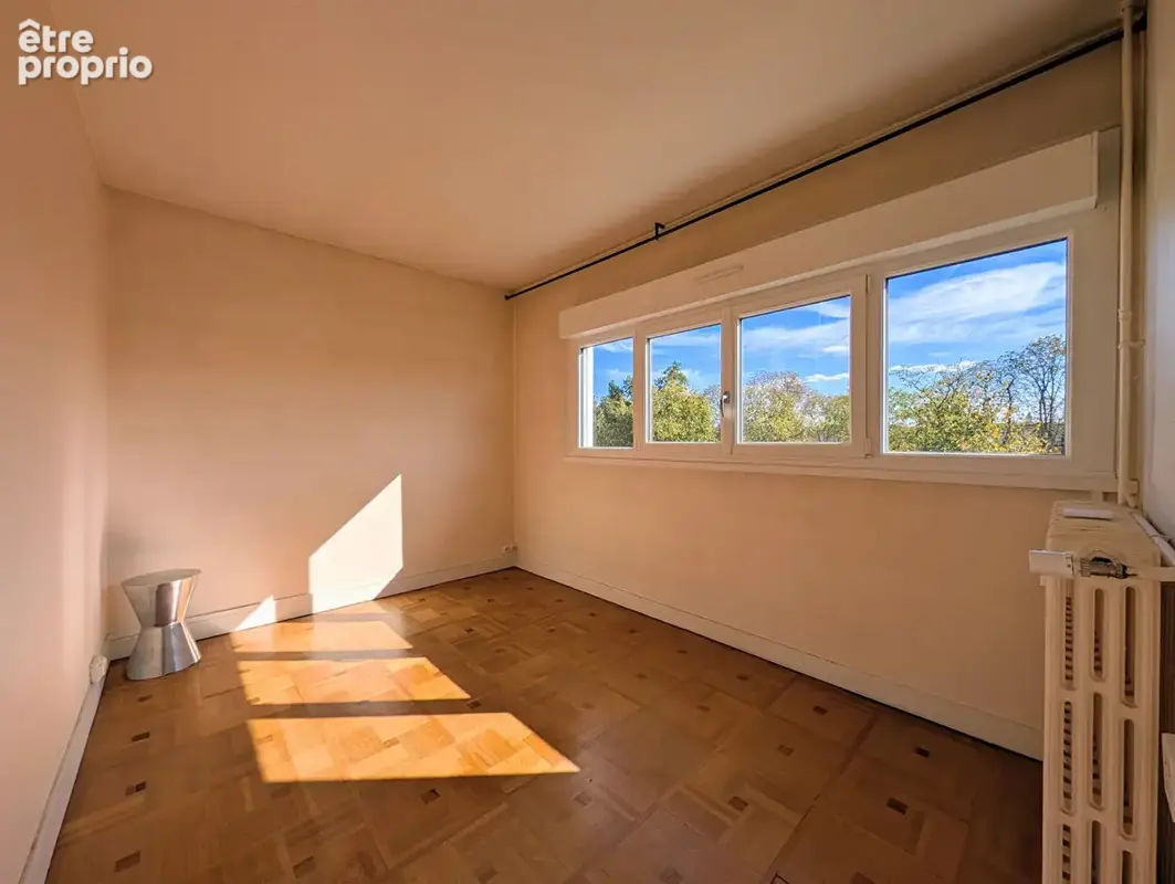 MAISONS-LAFFITTE - PARC - Appartement 4 pièces de 90 M² + balcons + parking et cave + Chambre - photo 7