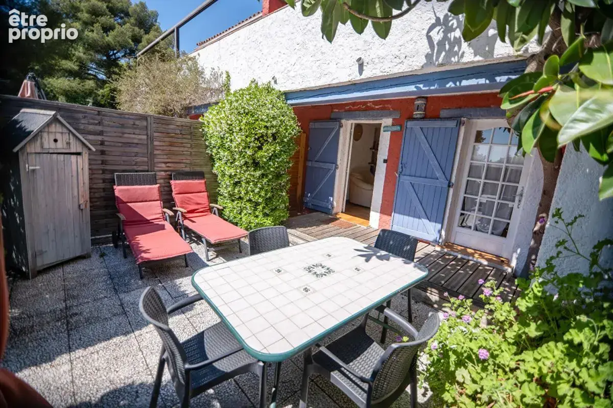COUP DE COEUR BORMES Superbe  Propriété 360 m2 /2155m²  piscine garages parkings - photo 11