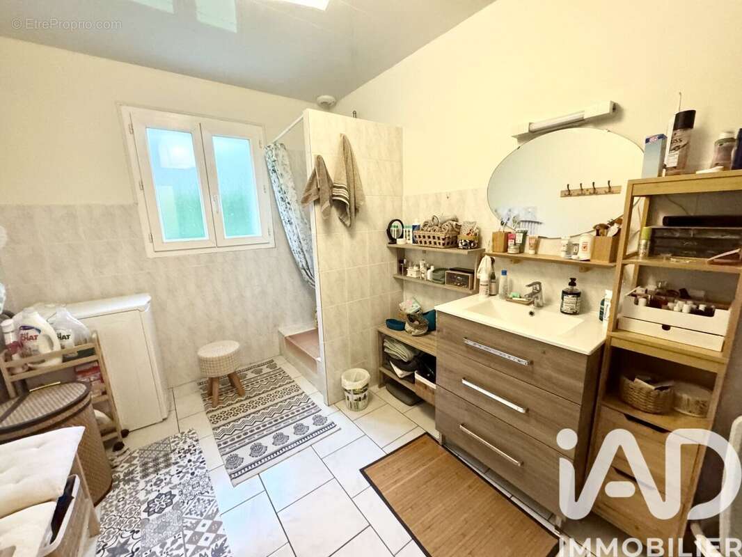 Photo 8 - Maison à BARBEZIEUX-SAINT-HILAIRE