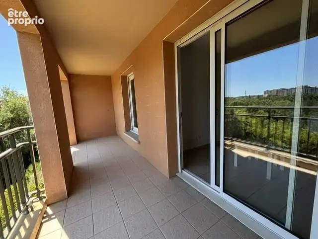Appartement à JUVIGNAC