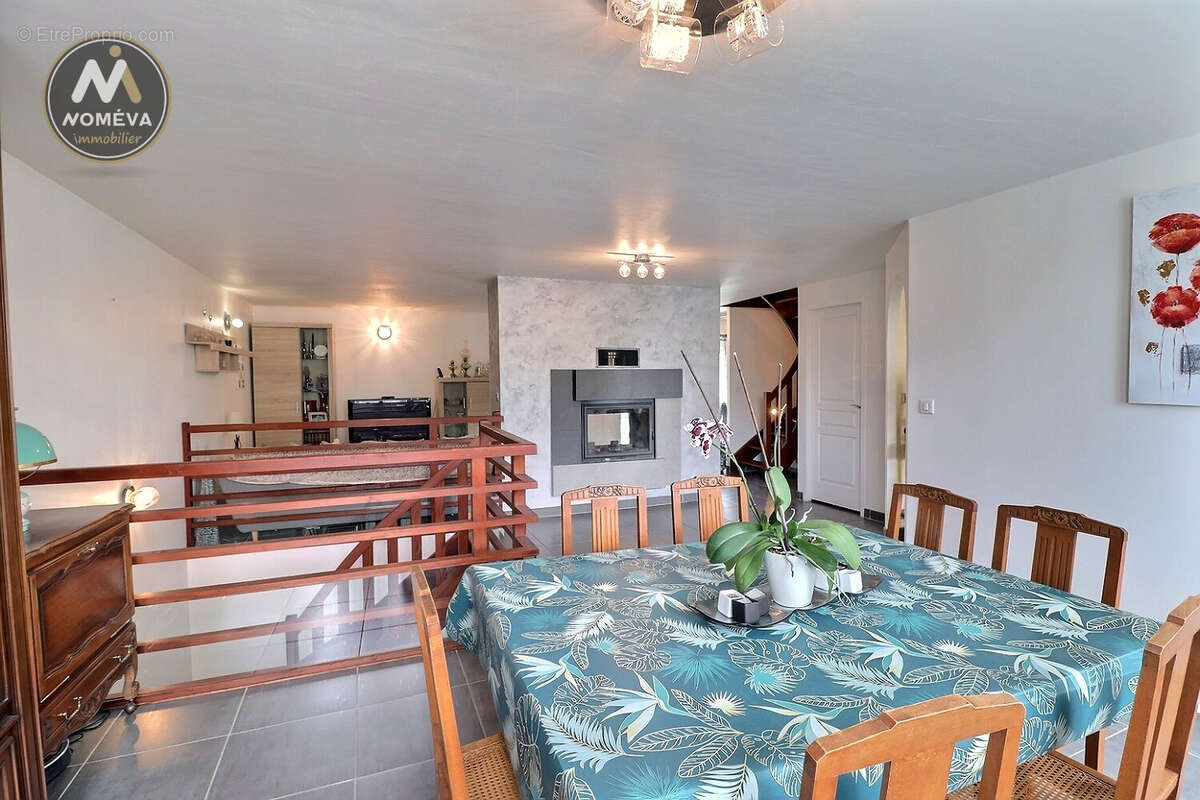 Maison à SAINTE-SIGOLENE